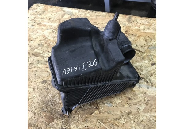 Корпус повітряного фільтра Renault Megane 2, Scenic 2, 1.6 16V, 8200176558, 8200369755, 8200369806, 8200401500, 8200401505